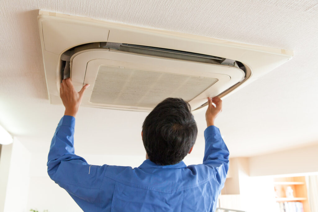 業務用エアコンの掃除が重要な理由とは？長持ちさせる方法を解説！